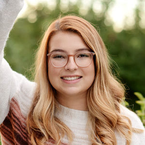 Meet your Posher, Loriane